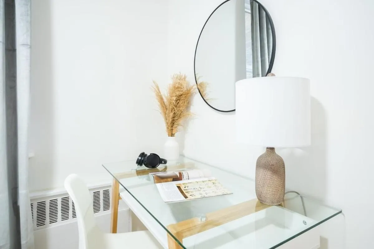 49-3B Newly Renovated 2Br Wd Midtown East Lejlighed New York